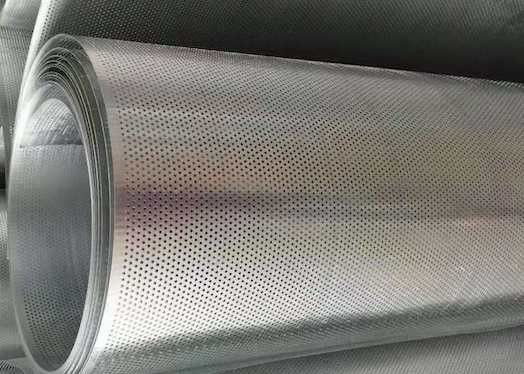SS304 0.2mm Perforated Metal Mesh 20mm Perforated Metal Screen Panel Strong Integrity