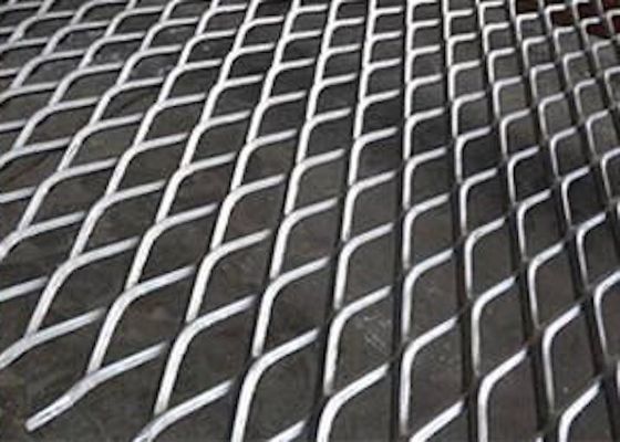 301SS Plate 2.5mm Expanded Metal Wire Mesh 100mm Pedal Expanded Wire Mesh